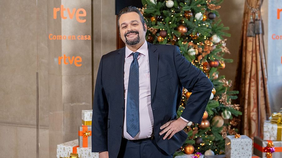 Martín Llade, la voz del Concierto de Año Nuevo en RTVE