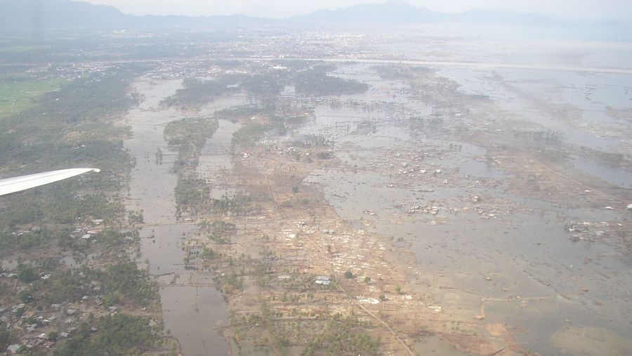 Voluntarios españoles recuerdan la destrucción del tsunami en el Índico