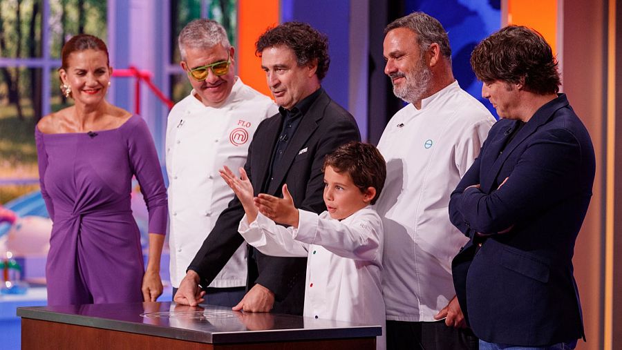 El Chef del Mar, con su hijo, y Florentino Fernández, en el programa 2