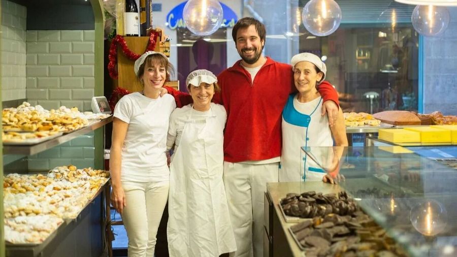 Pastas Beatriz triunfa con sus garroticos y roscones