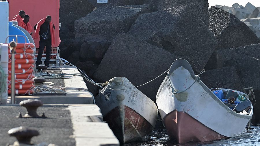 Rescate de otros 84 inmigrantes en aguas de El Hierro