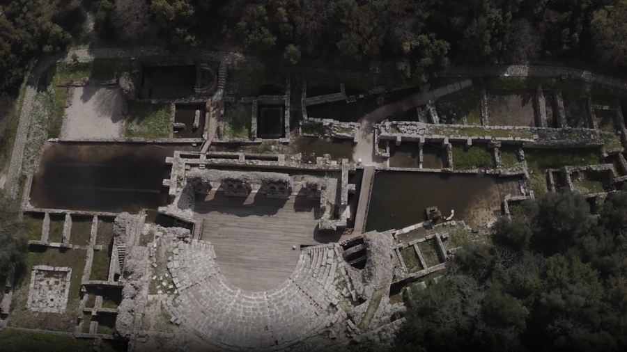 Restes gregues i romanes a Butrint.