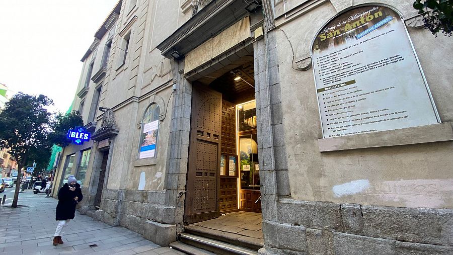 Fachada de la iglesia de san Antón.