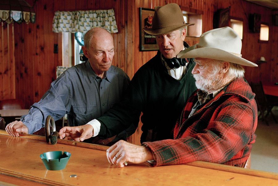 David Lynch y Richard Farnsworth en el set de 'Una historia verdadera'.