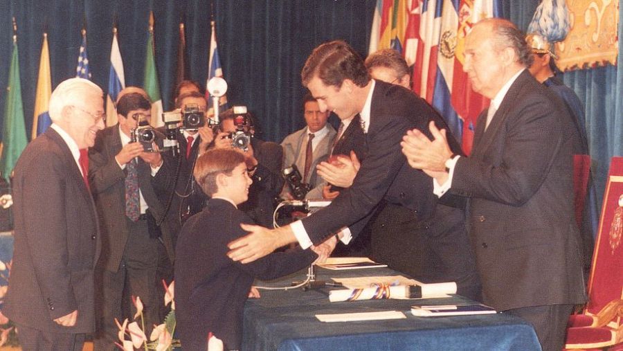 Mensajeros de la Paz, premio Príncipe de Asturias de la Concordia en 1995.