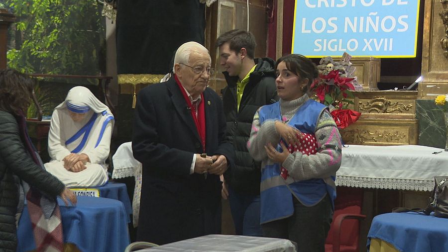 El padre Ángel en san Antón el miércoles, 15 de enero de 2025.