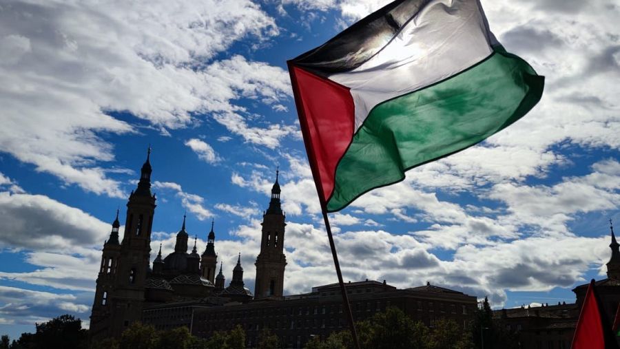 Bandera de Palestina ondeando en Zaragoza