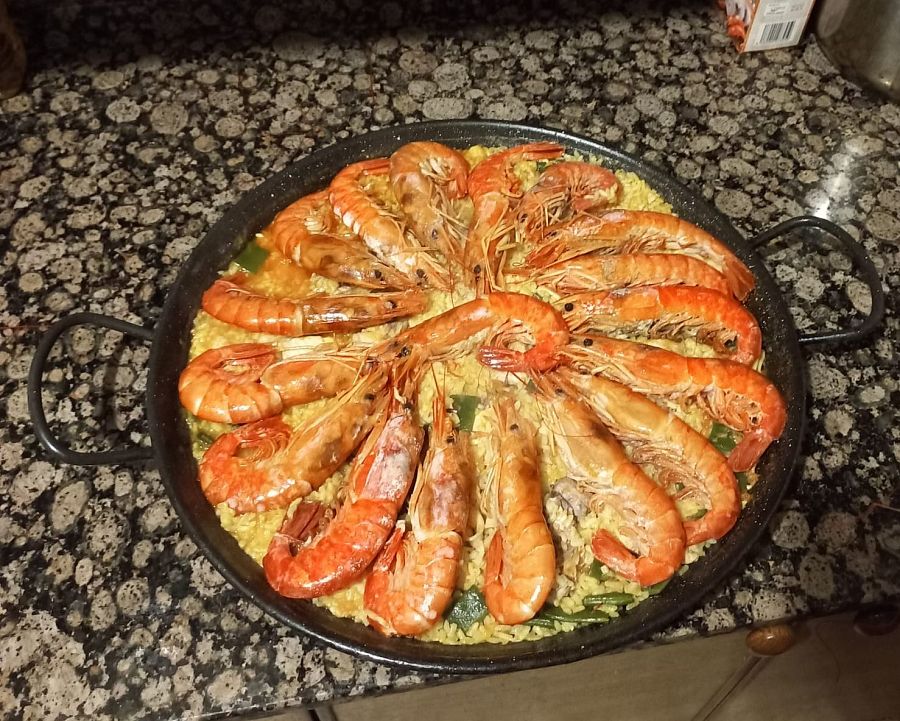 Paella hecha por Hakim