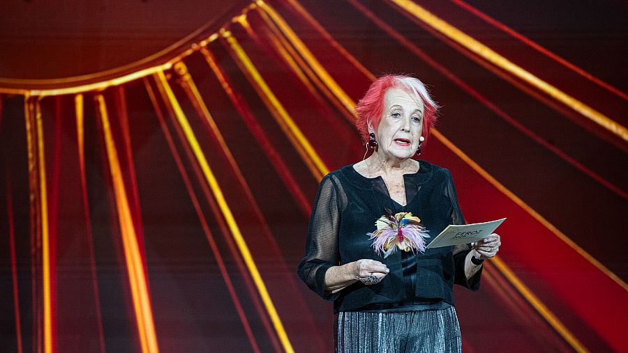 Premios Feroz 2025: Rosa María Calaf ha entregado varias estatuillas