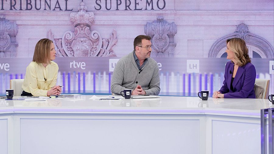 Los periodistas Silvia Intxaurrondo y Marc Sala entrevistan a la ministra de Educación y portavoz del Gobierno, Pilar Alegría