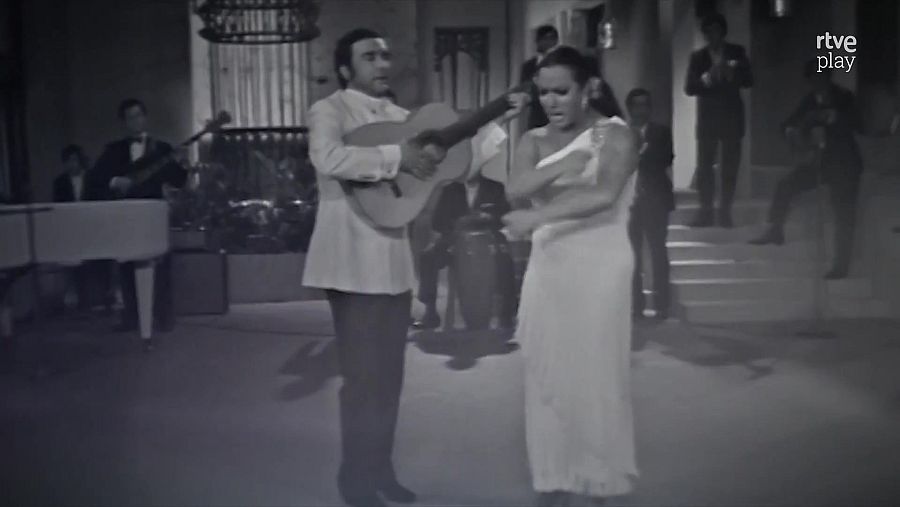 'El Pescaílla' va decidir situar-se a l'ombra de la seva dona, Lola Flores.