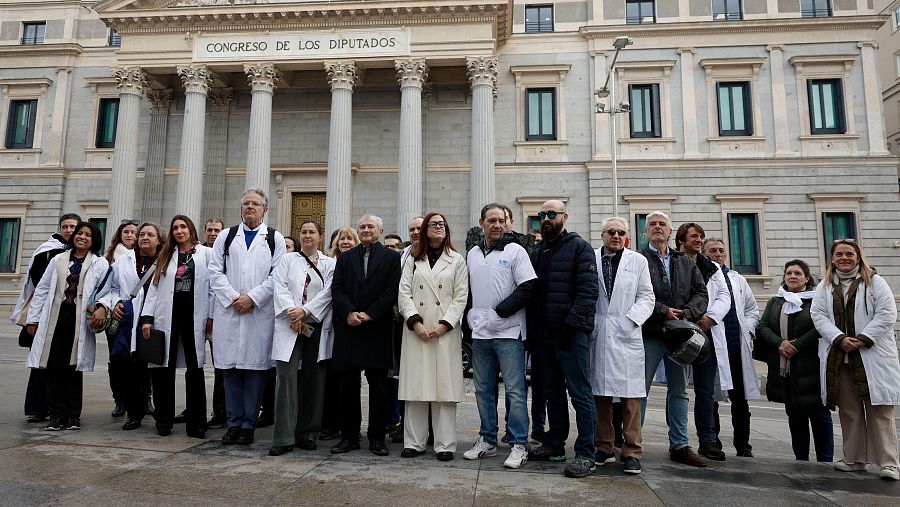 Médicos de toda España se movilizan este lunes en contra del borrador del Estatuto Marco de Sanidad