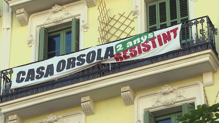 Pancarta en balcón: 