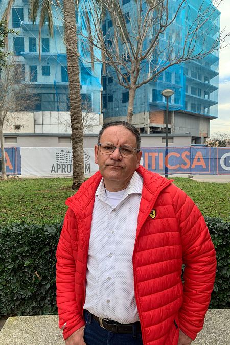 Julián García, el conserje del edificio de Campanar incendiado