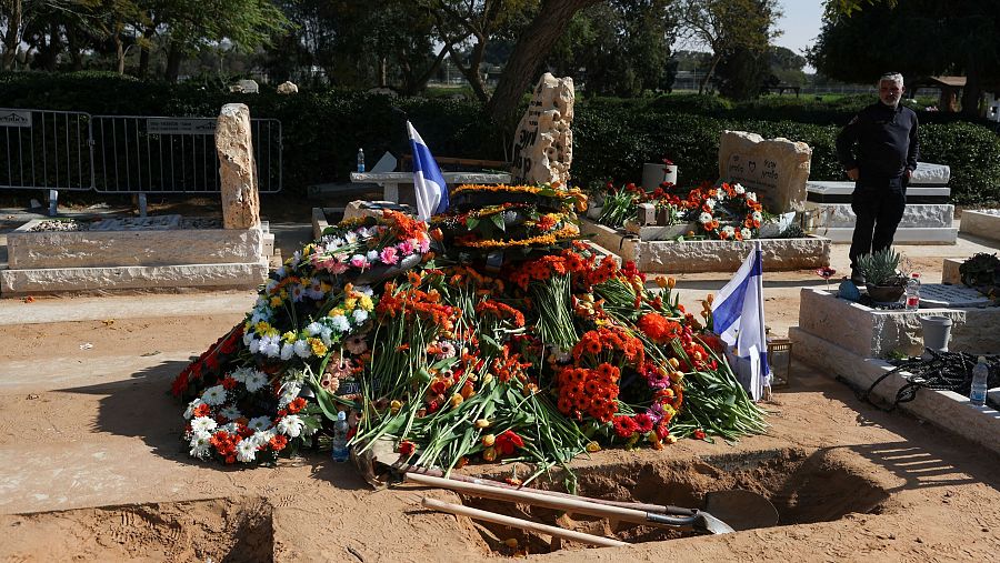 Funeral de la familia Bibas