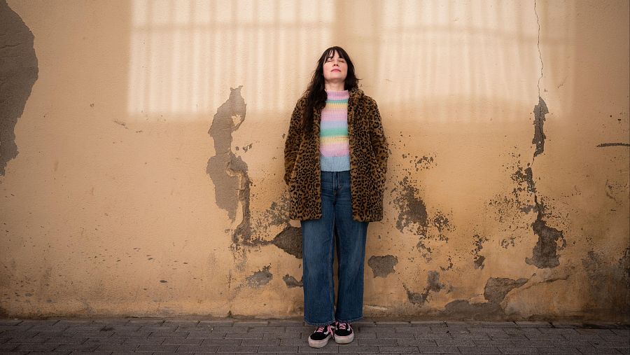 El nom artístic de Lyona es deu a una història d'amor de Marta Puig.