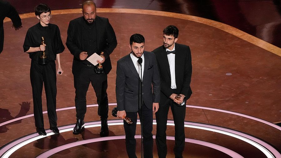 Rachel Szor, Hamdan Ballal, Basel Adra y Yuval Abraham, directores de 'No other land'