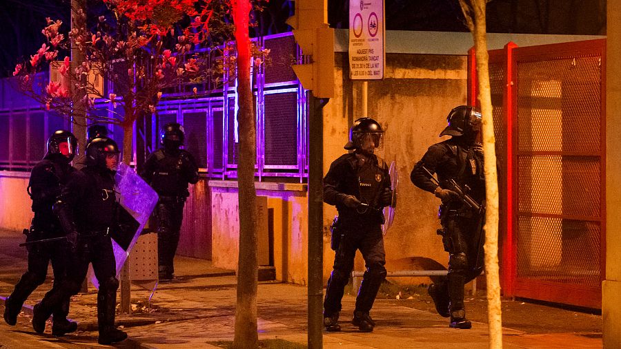 Seis detenidos por las protestas contra el desalojo de un mán y su familia en Salt