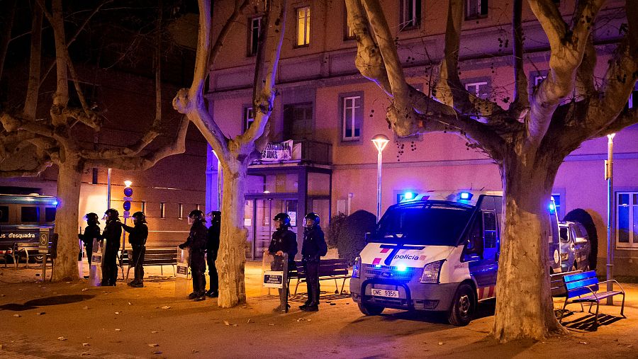 Seis detenidos por las protestas contra el desalojo de un mán y su familia en Salt