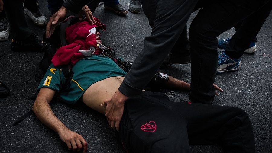 El fotógrafo argentino Pablo Grillo, herido grave en una manifestación en Buenos Aires