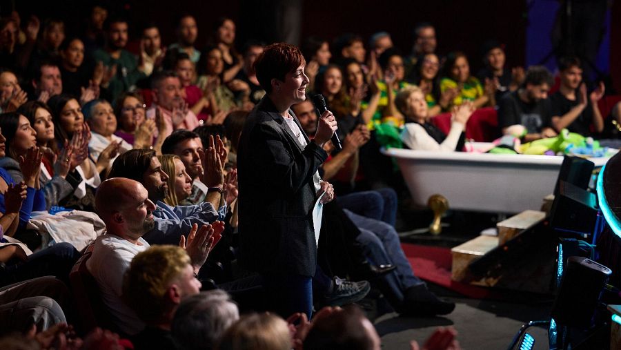 Rosa, madre de Mateo, durante su paso por 'La Revuelta'