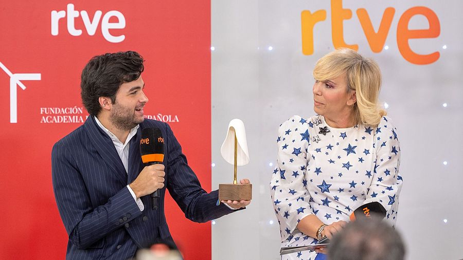 Sergio Álvarez, junto a María Eizaguirre