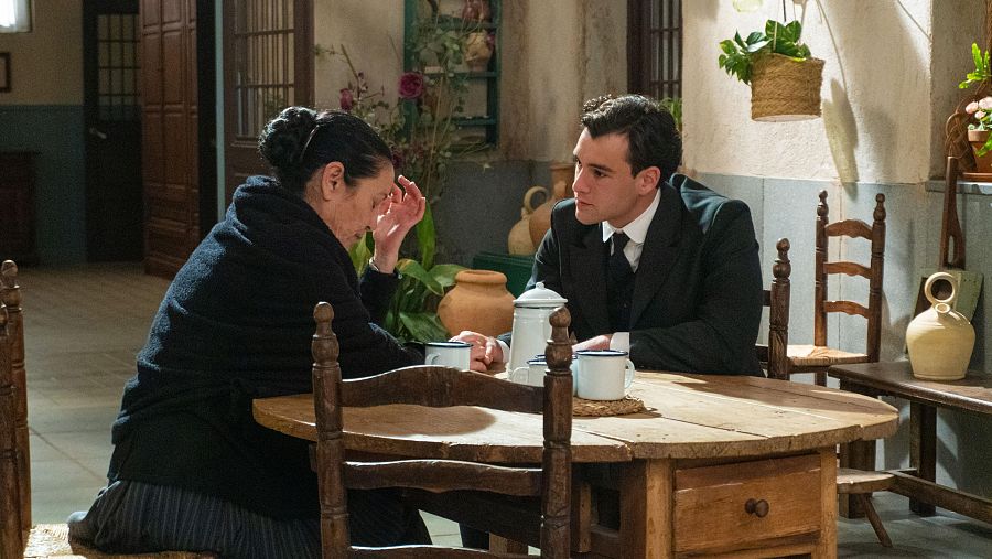 La Promesa: Curro no ha sido tan prudente como pensaba