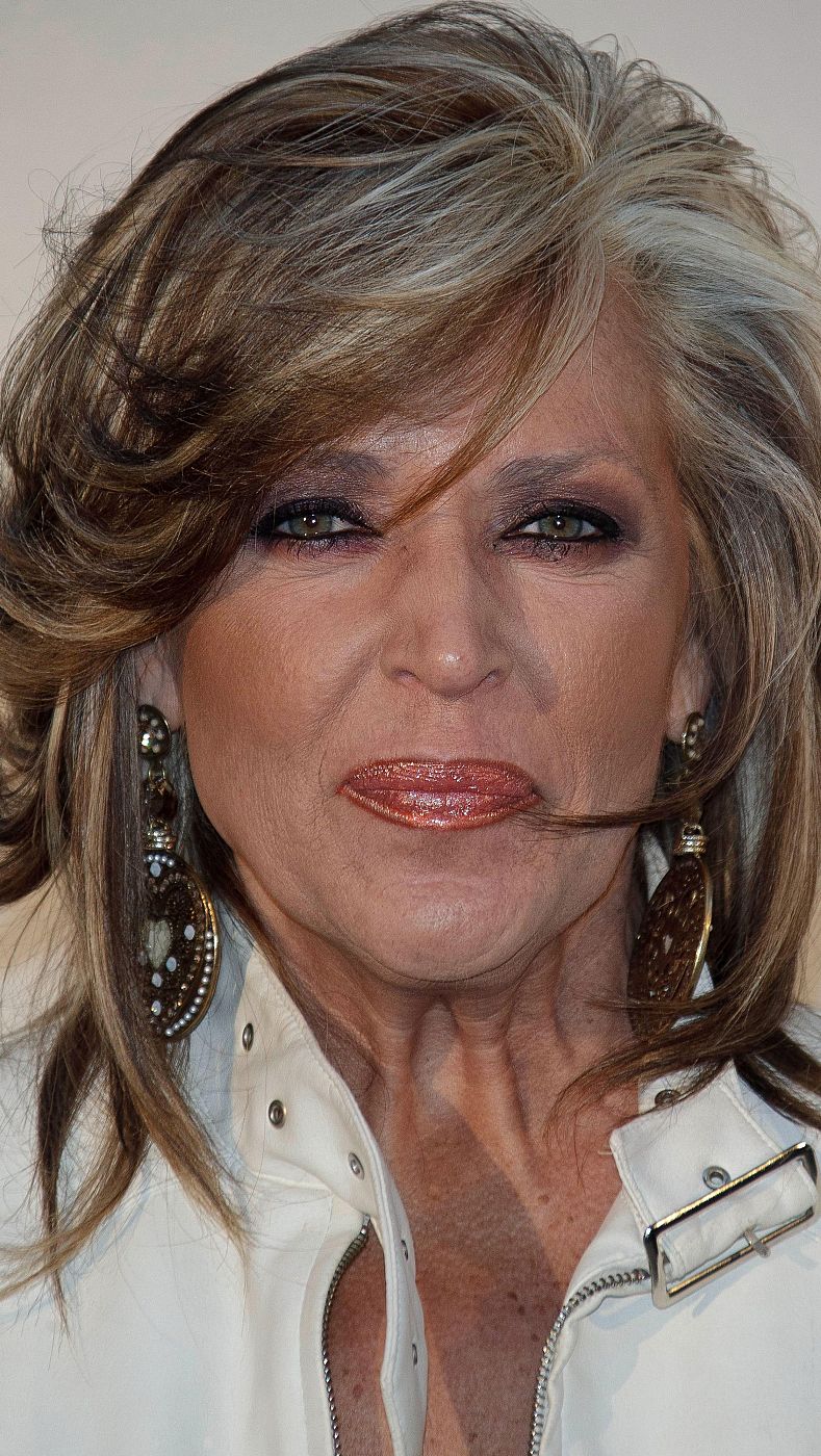 Lydia Lozano, colaboradora de 'La familia de la tele'