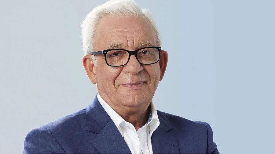 Doctor Sánchez Martos, colaborador en 'La familia de la tele'