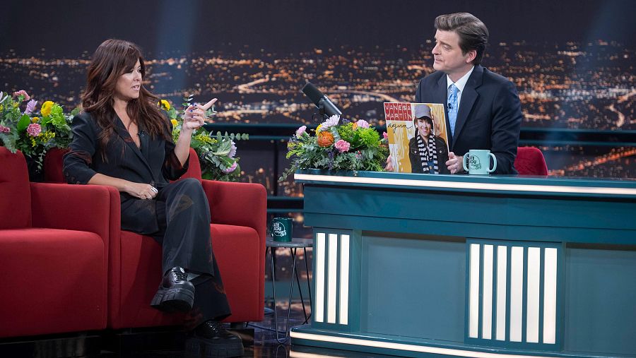 Vanesa Martín en Late Xou con Marc Giró