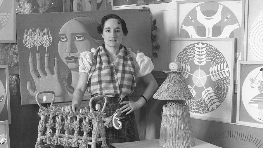 Maruja en su taller