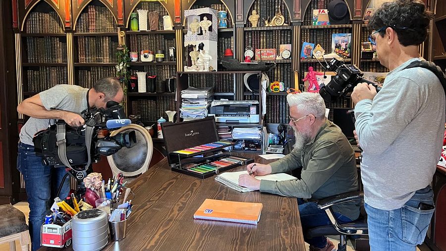 Un día con José Piñero, el creador de vajillas para los mejores chefs