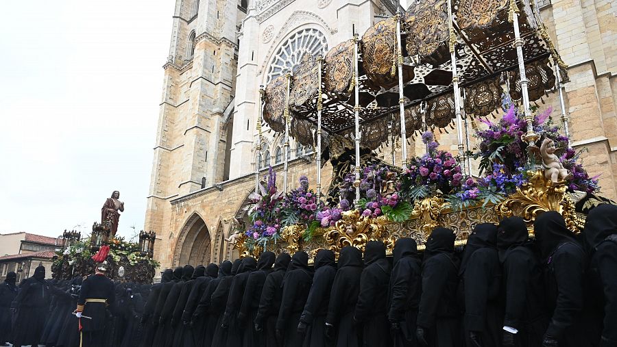 Procesión de Los Pasos en León