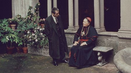 Al Pacino y Raf Vallone, en 'El Padrino III'.