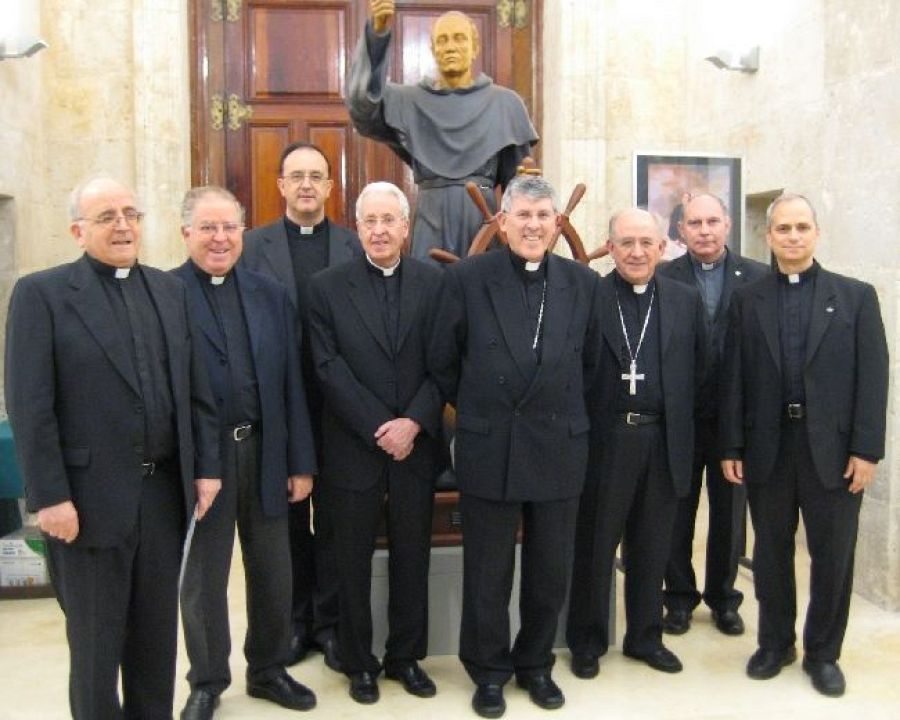 Robert Francis Prevost Martínez, elegido como el nuevo papa, León XIV, en su visita a Valladolid en 2008