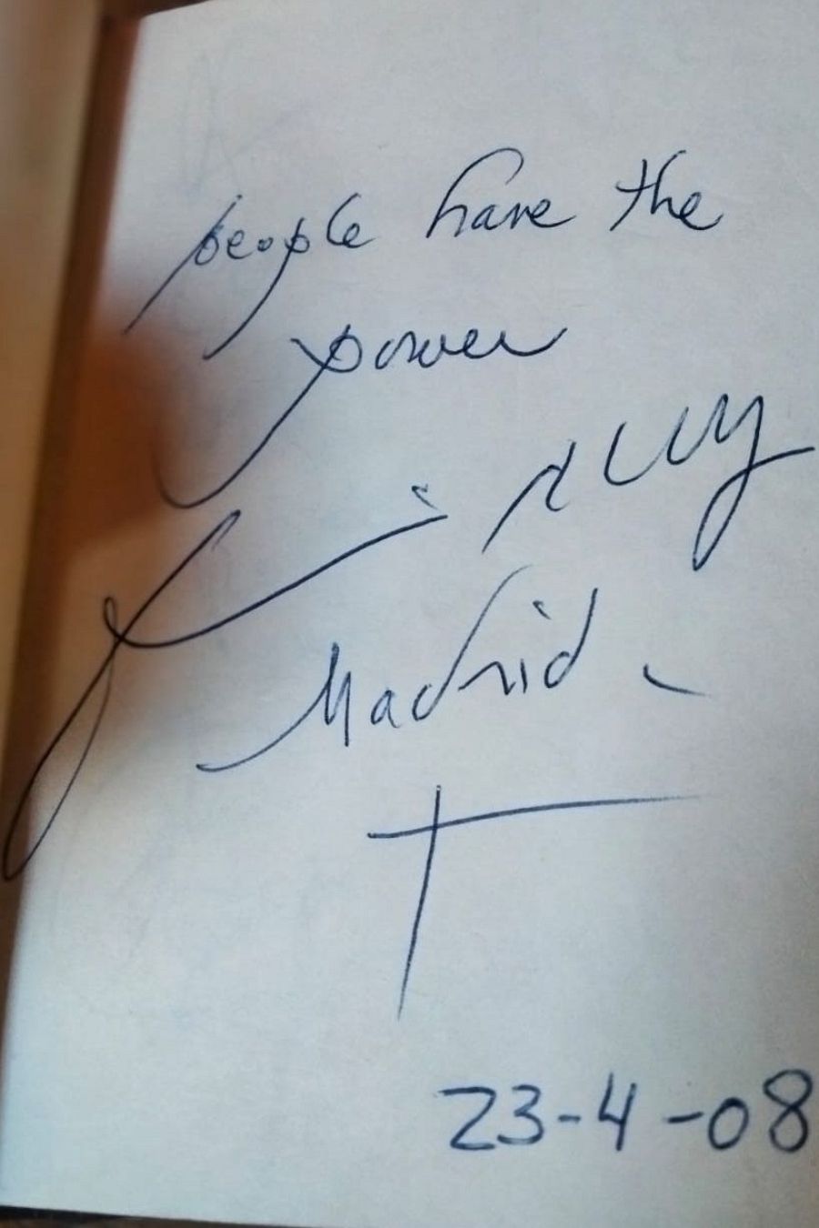 Autógrafo de Patti Smith