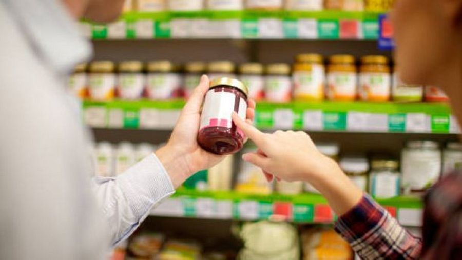 Quina diferència hi ha entre data de caducitat i consum preferent?