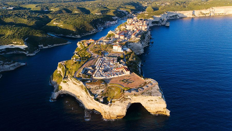 Bonifacio, el pequeño tesoro de Córcega
