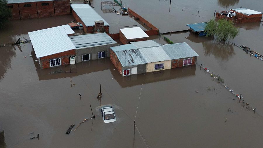Vista aérea de las inundaciones LUIS ROBAYO / AFP