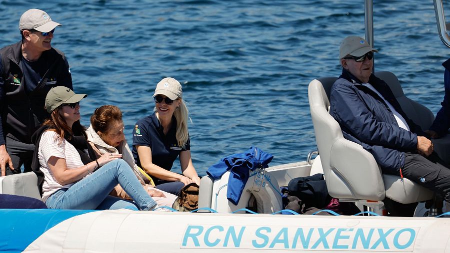 Juan Carlos I abandona Sanxenxo tras pasar seis días