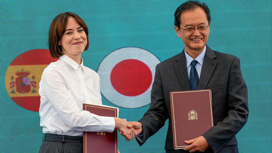 Colocación de la primera piedra del acelerador de partículas IFMIF-DONES