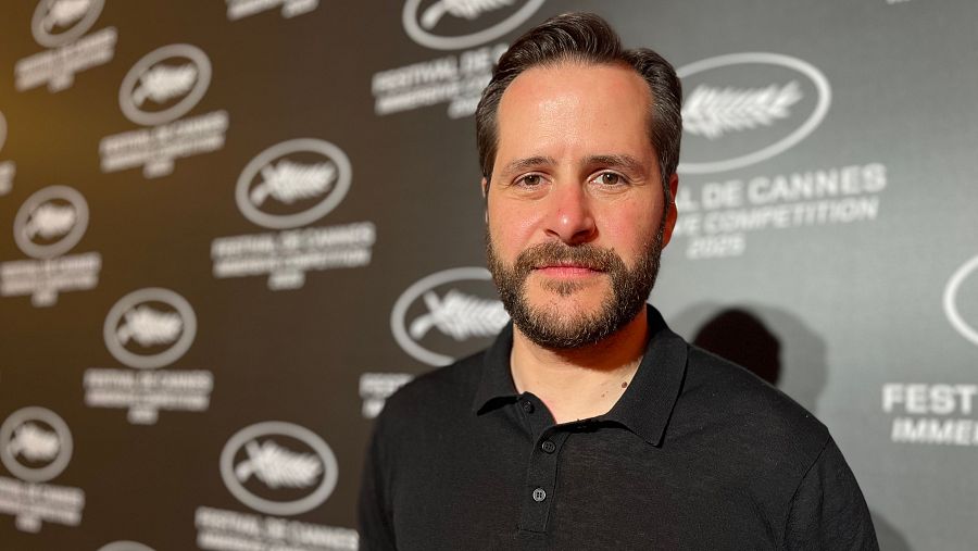 Brais Revaldería, director de 'Fillos do vento: A rapa', en Cannes.