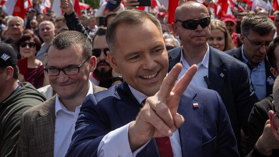 El ultranacionalista independiente Karol Nawrocki