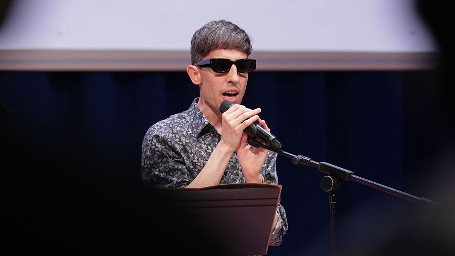 Actuación de Edu Fernández, ayer en el evento de 'Metrópolis'