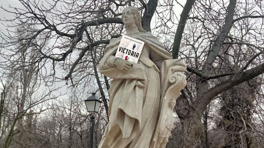 Doña Urraca también lee