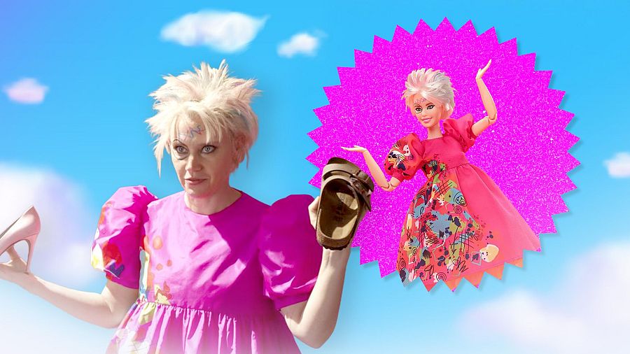 Barbie Rara, interpretada por Kate McKinnon