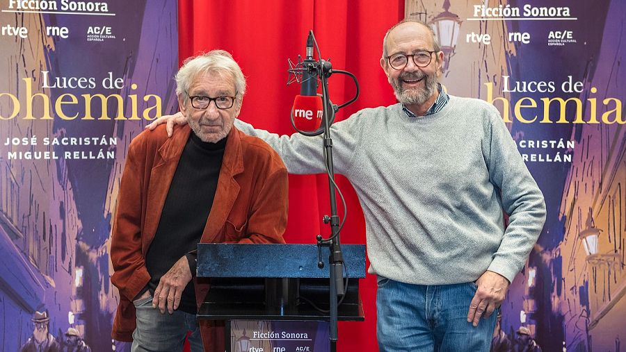 José Sacristán y Miguel Rellán, en la grabación de 'Luces de bohemia'