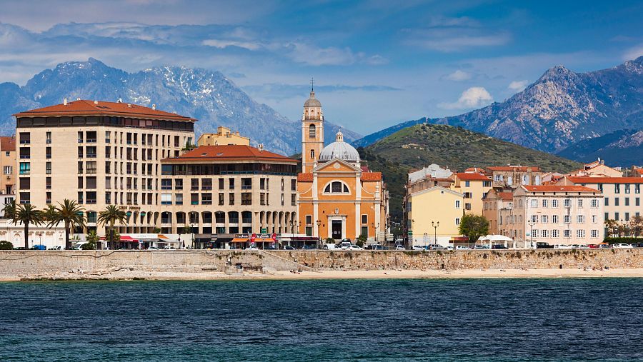 Ajaccio, la ciutat francesa de passat genovès