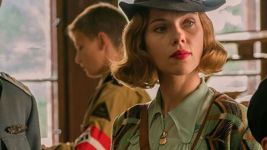 Scarlett Johansson es Rosie Betzler en 'Jojo Rabbit'