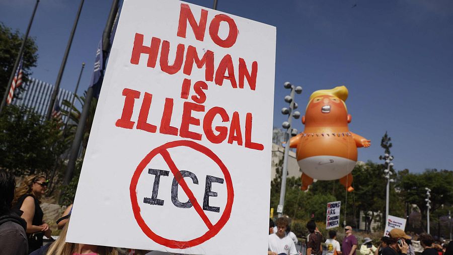 Pancarta durante las manifestaciones en Texas.